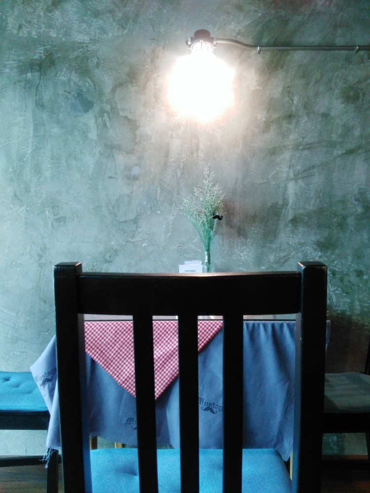 38af2463-14cc-3f77-d356-579737cdc938.jpg