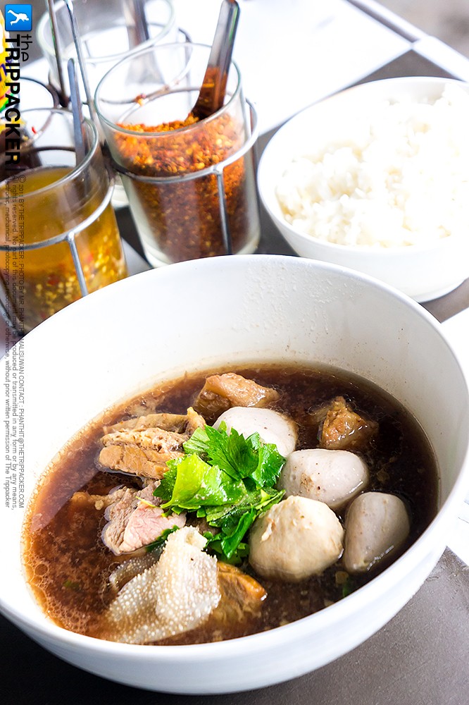 ก๋วยเตี๋ยวเนื้อ