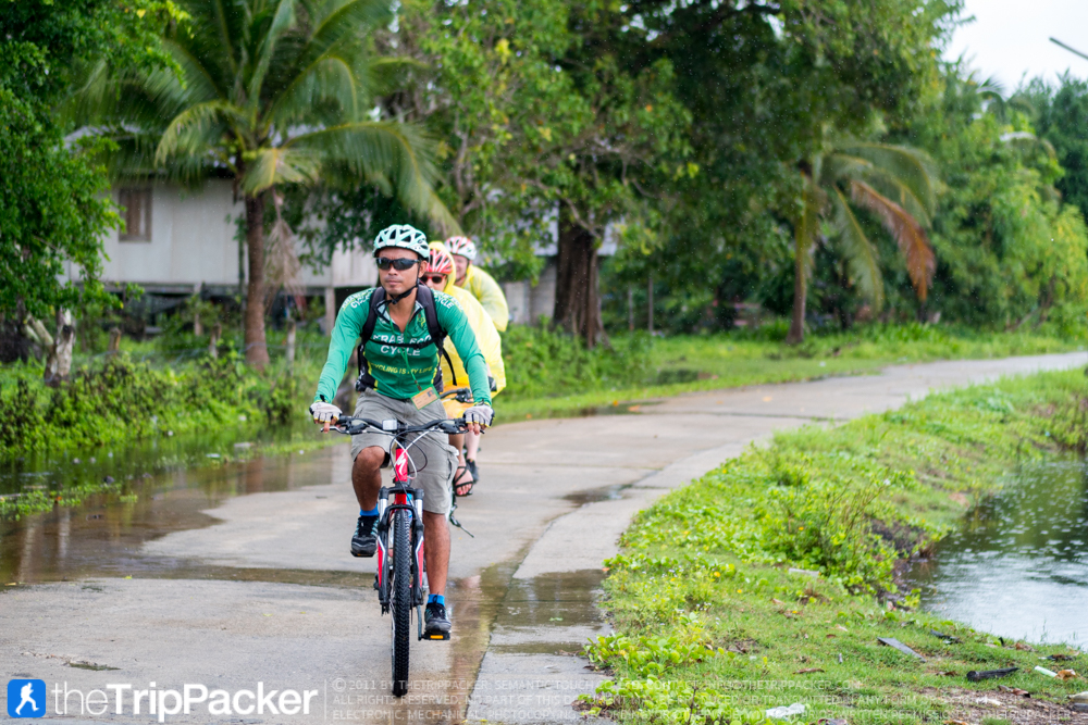 "ชุมชนเกาะกลาง" สัมผัสวิถีชาวเลเมืองกระบี่ กับ 3 สิ่งที่มาแล้ว...ต้องห้ามพลาด!