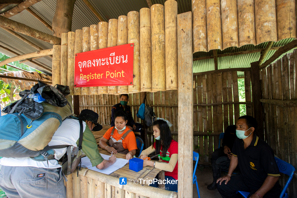 "เปรโต๊ะลอซู" หัวใจกลางผืนป่าอุ้มผาง : ราคาที่ต้องจ่ายด้วยสองเท้า