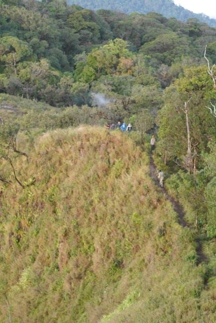 ข้างซ้ายที่เห็นนั่นเทลงไปเลยนะ