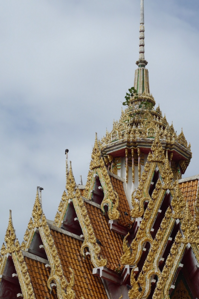 ในวัดมีวิวงามๆเยอะแยะค่ะ สายกล้องน่าจะชอบ ร้อนนิดๆ พอทนได้