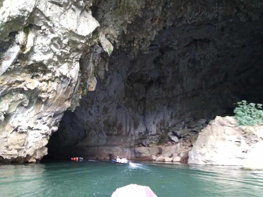 ผลการค้นหารูปภาพสำหรับ ถ้ำกองลอ"