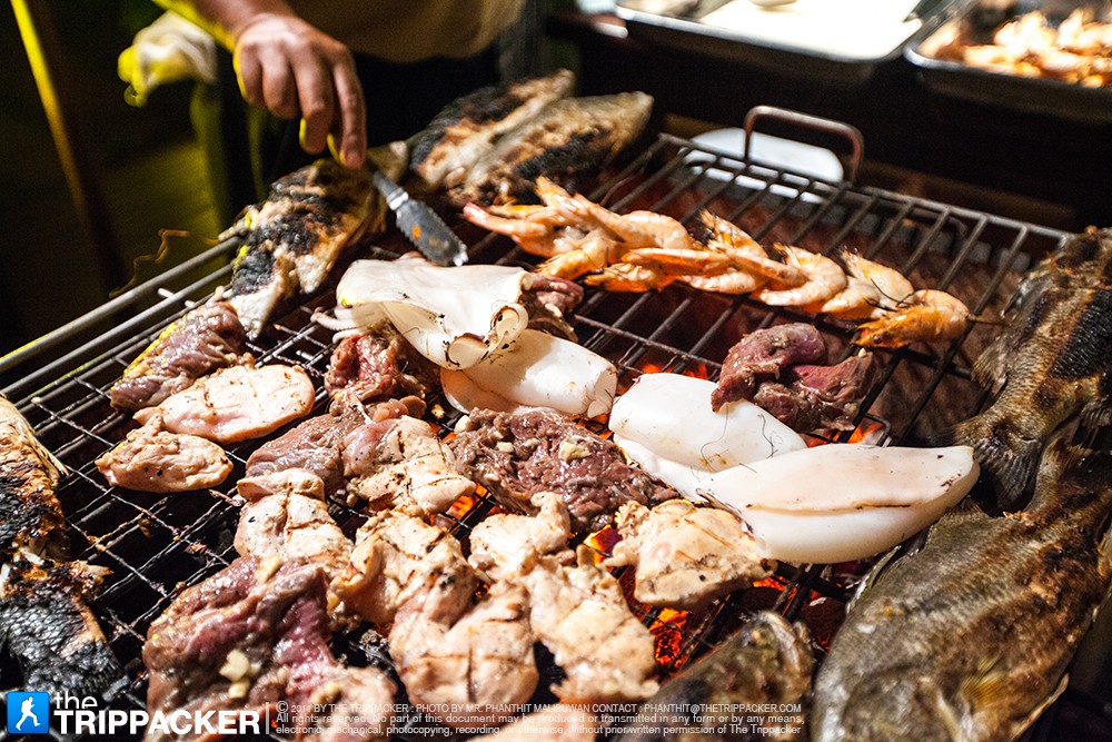 หมู หมึก กุ้ง มากันพร้อมหน้า